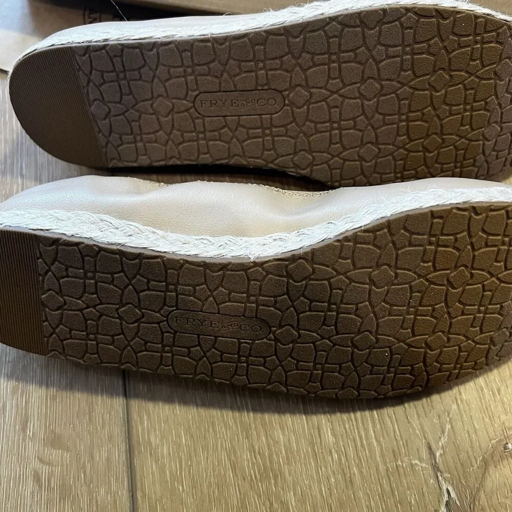 Frye And Co bow 5m new
